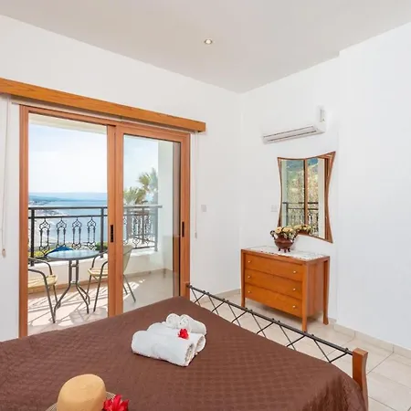 Pelagos Villa Paphos